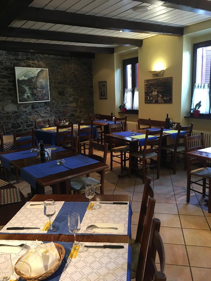 Ristorante Campagna Hotell Cugnasco Exteriör bild